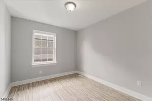 118 Oraton St, Newark, NJ 07104 - Photo 10