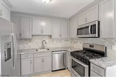 118 Oraton St, Newark, NJ 07104 - Photo 12