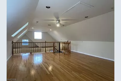 662 Undercliff Ave, Edgewater, NJ 07020 - Photo 12