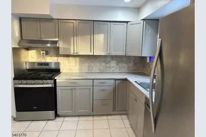 25 Huck Rd, Bloomfield, NJ 07003 - Photo 4