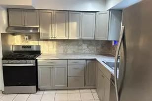 25 Huck Rd, Bloomfield, NJ 07003 - Photo 4