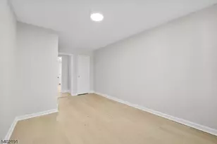 191 Midland Pl, Newark, NJ 07106 - Photo 16