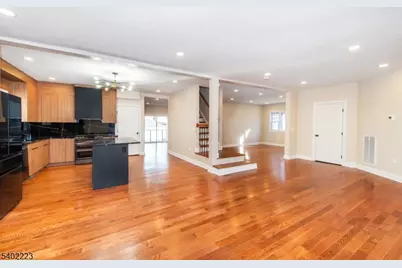 50 Grand Ave, Ridgefield, NJ 07660 - Photo 14