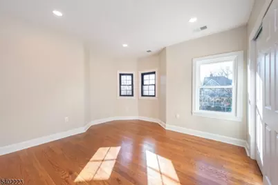 50 Grand Ave, Ridgefield, NJ 07660 - Photo 28