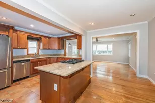 90 Burnham Pkwy, Morris Township, NJ 07960 - Photo 10