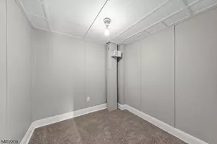 1996 Barnett St, Rahway, NJ 07065 - Photo 22