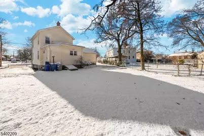 1996 Barnett St, Rahway, NJ 07065 - Photo 26