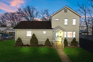 1996 Barnett St, Rahway, NJ 07065 - Photo 1