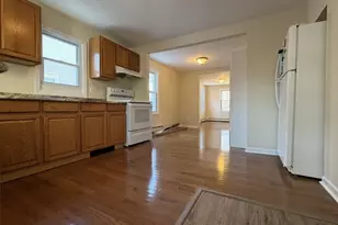 131 Main St, Stanhope, NJ 07874 - Photo 2