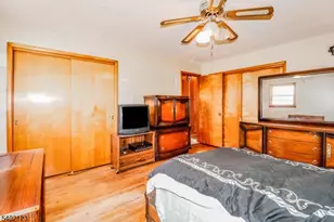 34 E Prescott Ave, Woodbridge Township, NJ 07067 - Photo 16