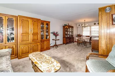 34 E Prescott Ave, Woodbridge Township, NJ 07067 - Photo 8