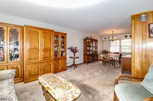 34 E Prescott Ave, Woodbridge Township, NJ 07067 - Photo 8