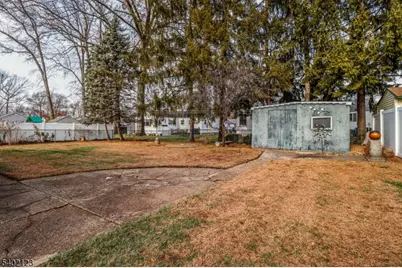 34 E Prescott Ave, Woodbridge Township, NJ 07067 - Photo 28