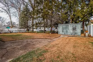 34 E Prescott Ave, Woodbridge Township, NJ 07067 - Photo 28