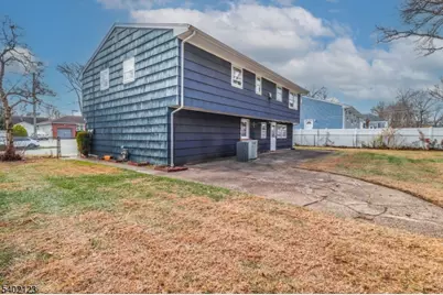 34 E Prescott Ave, Woodbridge Township, NJ 07067 - Photo 26