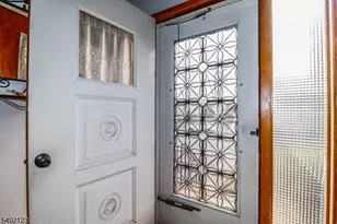 34 E Prescott Ave, Woodbridge Township, NJ 07067 - Photo 4