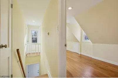 4 Cabot Ln, Kinnelon, NJ 07405 - Photo 12