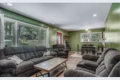 1 Stonewall Dr, Vernon Twp., NJ 07419 - Photo 2