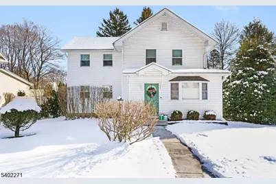 56 N Hillside Ave, Roxbury Township, NJ 07847 - Photo 1