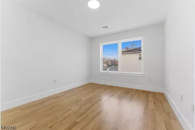 914 Bower St, Linden, NJ 07036 - Photo 18