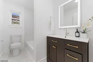 914 Bower St, Linden, NJ 07036 - Photo 16