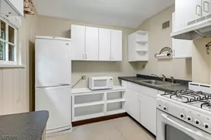 82 Winsor Pl, Glen Ridge, NJ 07028 - Photo 14