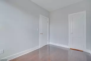 678 Liberty Ave, Jersey City, NJ 07307 - Photo 4