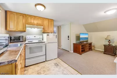 6 Waughaw Rd, Montville Township, NJ 07082 - Photo 4