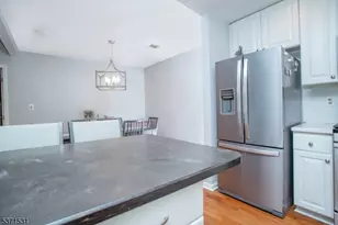 130 Barrister Dr, Butler, NJ 07405 - Photo 6