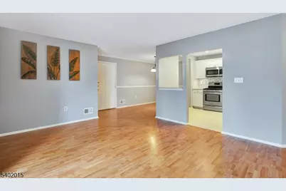 807 Breckenridge Dr, Branchburg Township, NJ 08876 - Photo 6