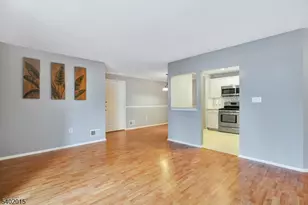 807 Breckenridge Dr, Branchburg Township, NJ 08876 - Photo 6