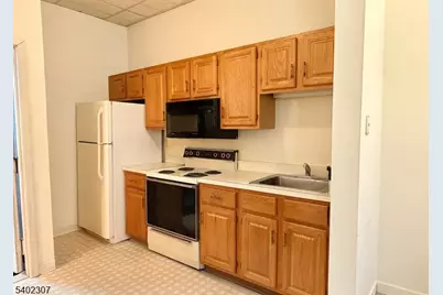 2 E Washington Ave #2C, Washington Boro, NJ 07882 - Photo 4