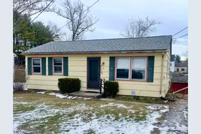 2 Hickory St, Hope Township, NJ 07844 - Photo 1