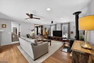 509 Co Rd 579, Union Township, NJ 08848 - Photo 10