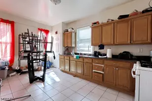 240 Ellis Ave, Irvington, NJ 07111 - Photo 12