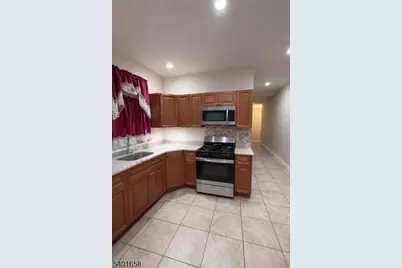 245 - 247 4th St #2, Newark, NJ 07107 - Photo 18