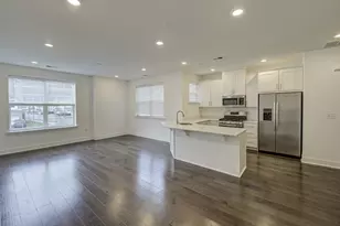 63 Veterans Wy, Morris Plains, NJ 07950 - Photo 4