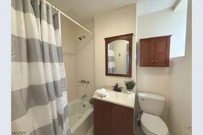 39 Glenridge Ave #5, Montclair, NJ 07042 - Photo 20