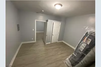 133 Oraton St, Newark, NJ 07104 - Photo 4