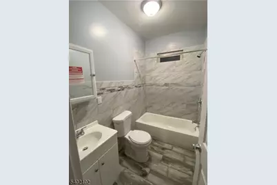 133 Oraton St, Newark, NJ 07104 - Photo 6