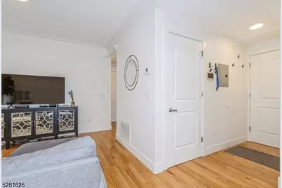 352 South Ave #3, Westfield, NJ 07090 - Photo 4