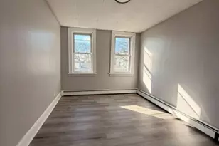 134 E Jersey St, Elizabeth, NJ 07206 - Photo 4