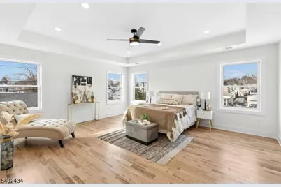 61 W Colfax Ave, Roselle Park, NJ 07204 - Photo 26