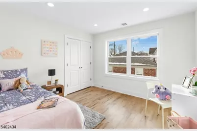 61 W Colfax Ave, Roselle Park, NJ 07204 - Photo 28