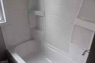 232 Sherman Ave, Newark, NJ 07114 - Photo 6