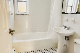 33B W Roselle Ave, Roselle Park, NJ 07204 - Photo 18