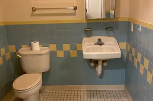 268 W Kinney St, Newark, NJ 07103 - Photo 8