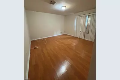 18 Harrison St, Belleville, NJ 07109 - Photo 8