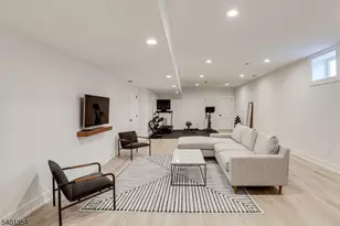 4 Harlow Pointe Cv, Green Brook Township, NJ 08812 - Photo 38