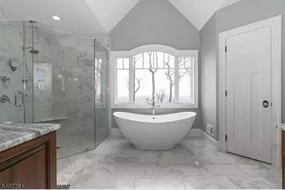 8 Juniper Pointe Trail, Green Brook Township, NJ 08812 - Photo 12